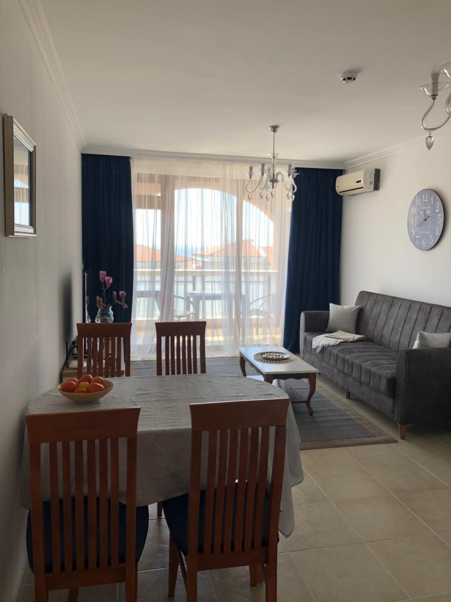 2 Bedroom Apartment Sveti Vlas With 2 Balconies And Sea Views Eksteriør bilde